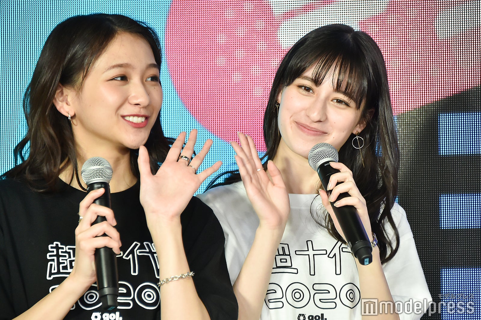 杉本愛里、木内舞留 （C）モデルプレス