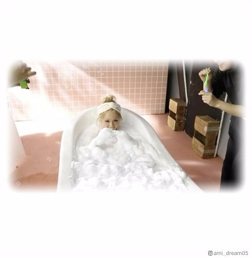 Dream Ami 泡風呂入浴 撮影の裏側を公開 もしかして裸 ドキッとした と反響 モデルプレス Dream Ami 泡風呂入浴 撮影の裏側を公開 もしかして裸 ドキッとした と反響 モデルプレス