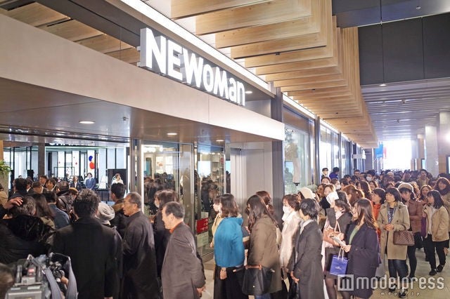 約600人が行列を成した／画像提供：ニュウマン広報事務局