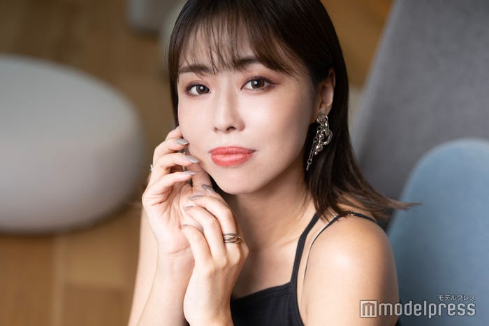 竹下理恵(C)モデルプレス