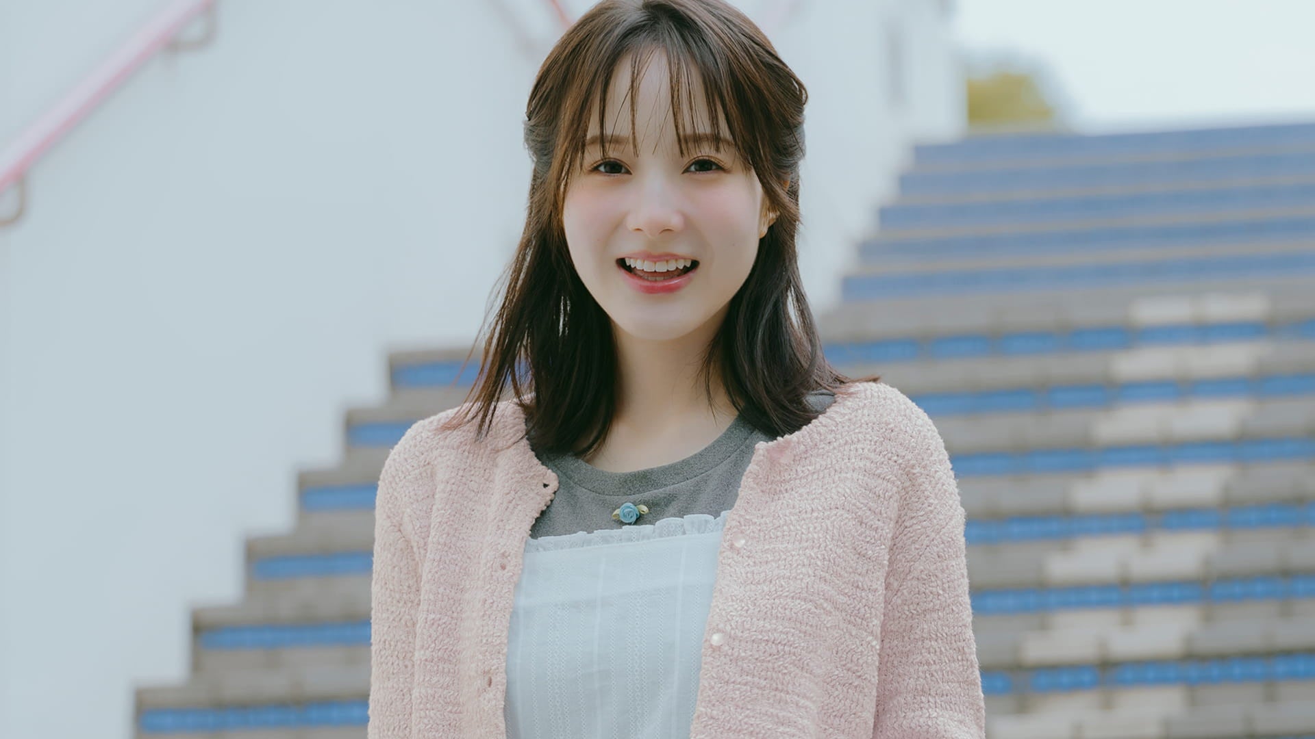 1枚で着ても重ねても可愛い♡ 今っぽレイヤードが叶う「白キャミワンピース」着回し術4選