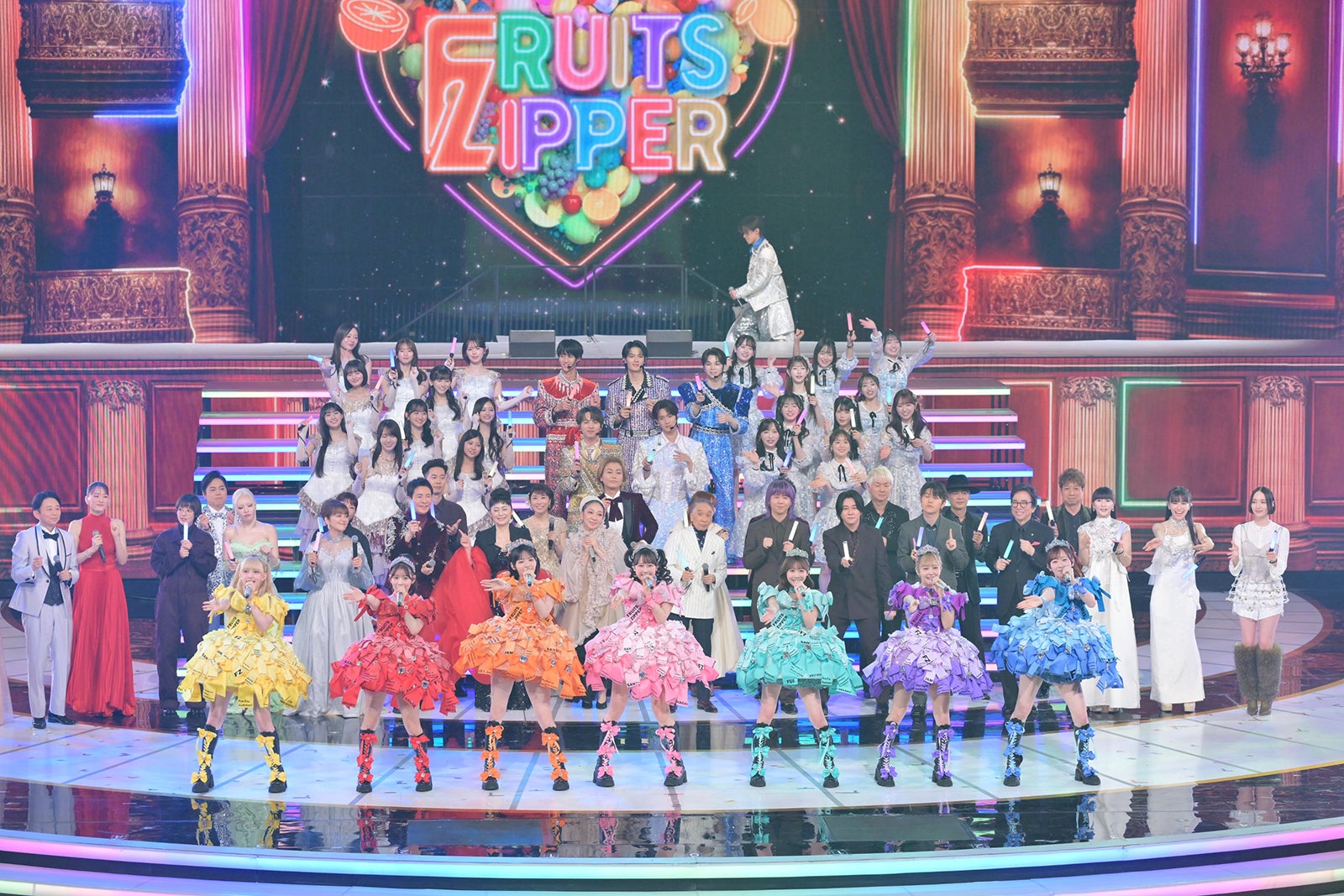 「第76回NHK紅白歌合戦」FRUITS ZIPPER（C）NHK