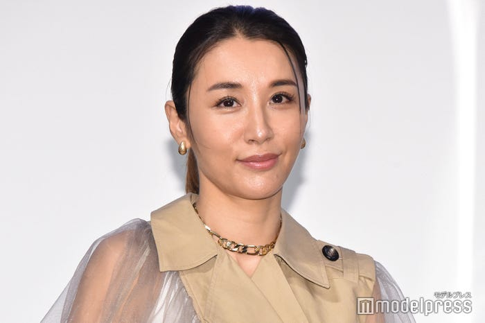 鈴木紗理奈(C)モデルプレス