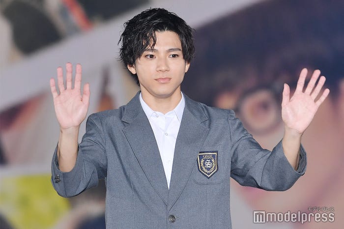 ファンサービス精神旺盛な山田裕貴(C)モデルプレス