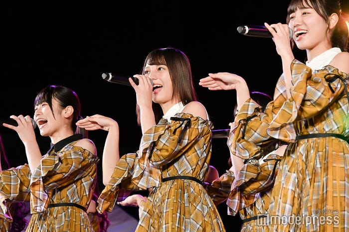 丹生明里、小坂菜緒、河田陽菜 (C)モデルプレス
