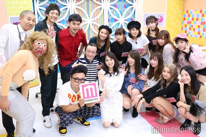 (前列左から)久保田かずのぶ、妹田佳奈子、吉野七宝実、水川華奈、ゆきぽよ、大塚びる(後列左から)ガッパー稲吉、かめ島祐也、村田秀亮、初瀬悠太、森下直人、戸田れい、ななせ結衣、金子智美、日野麻衣、星島沙也加、三田寺理紗 (C)モデルプレス