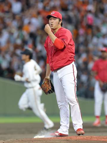 広島が痛恨サヨナラ負け 九回に中崎が踏ん張れず 1軍昇格田村の同点打＆坂倉の勝ち越しソロも実らず