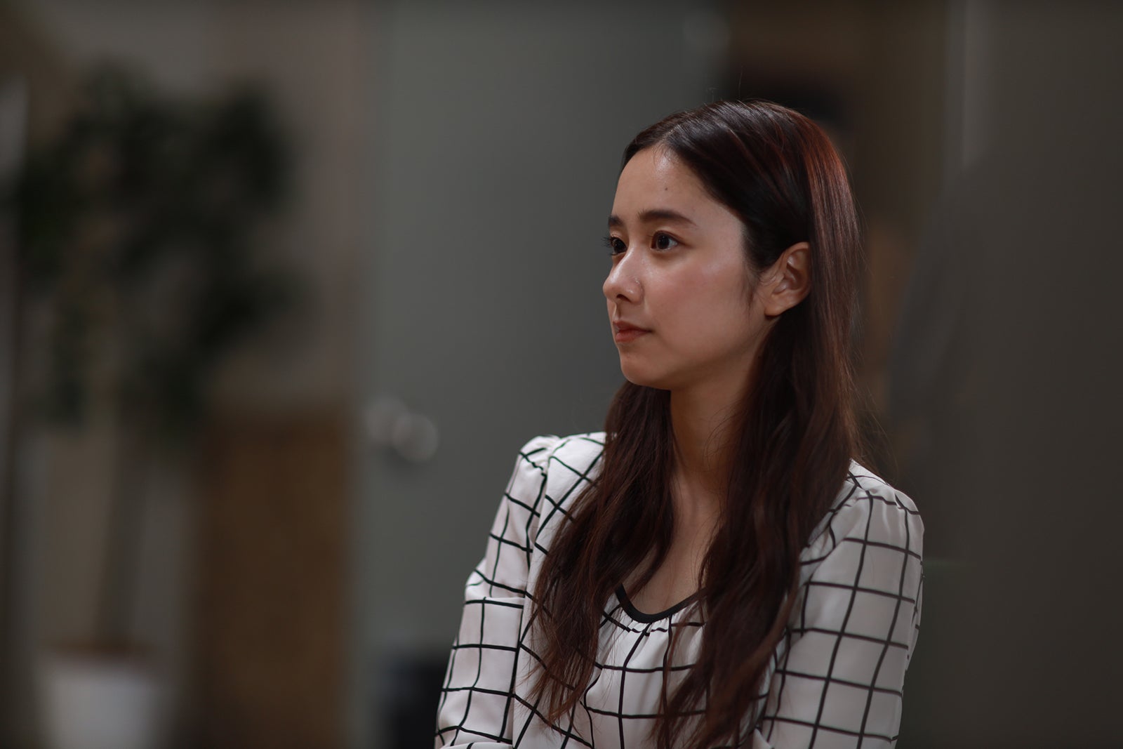 堀田真由／「言霊荘」第3話より（C）テレビ朝日