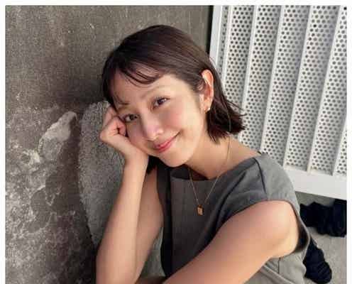 EXITりんたろー。と結婚の本郷杏奈、「ゴッドタン」出演で“日本一の恥ずかしがり女子”として話題に<略歴&プロフィール>