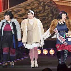 ファッションフェスタ「第19回 東京ガールズコレクション 2014 AUTUMN／WINTER」に出演した（左から）酒井藍、馬場園梓（アジアン）、バービー（フォーリンラブ） 