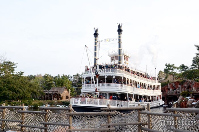 「蒸気船マークトウェイン号」(TDL)
