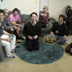 ケイン コスギの豪邸で有吉弘行らゲーム好き芸能人が ぷよぷよeスポーツ をプレイ モデルプレス