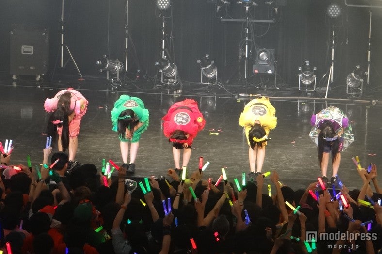 ももいろクローバーZ