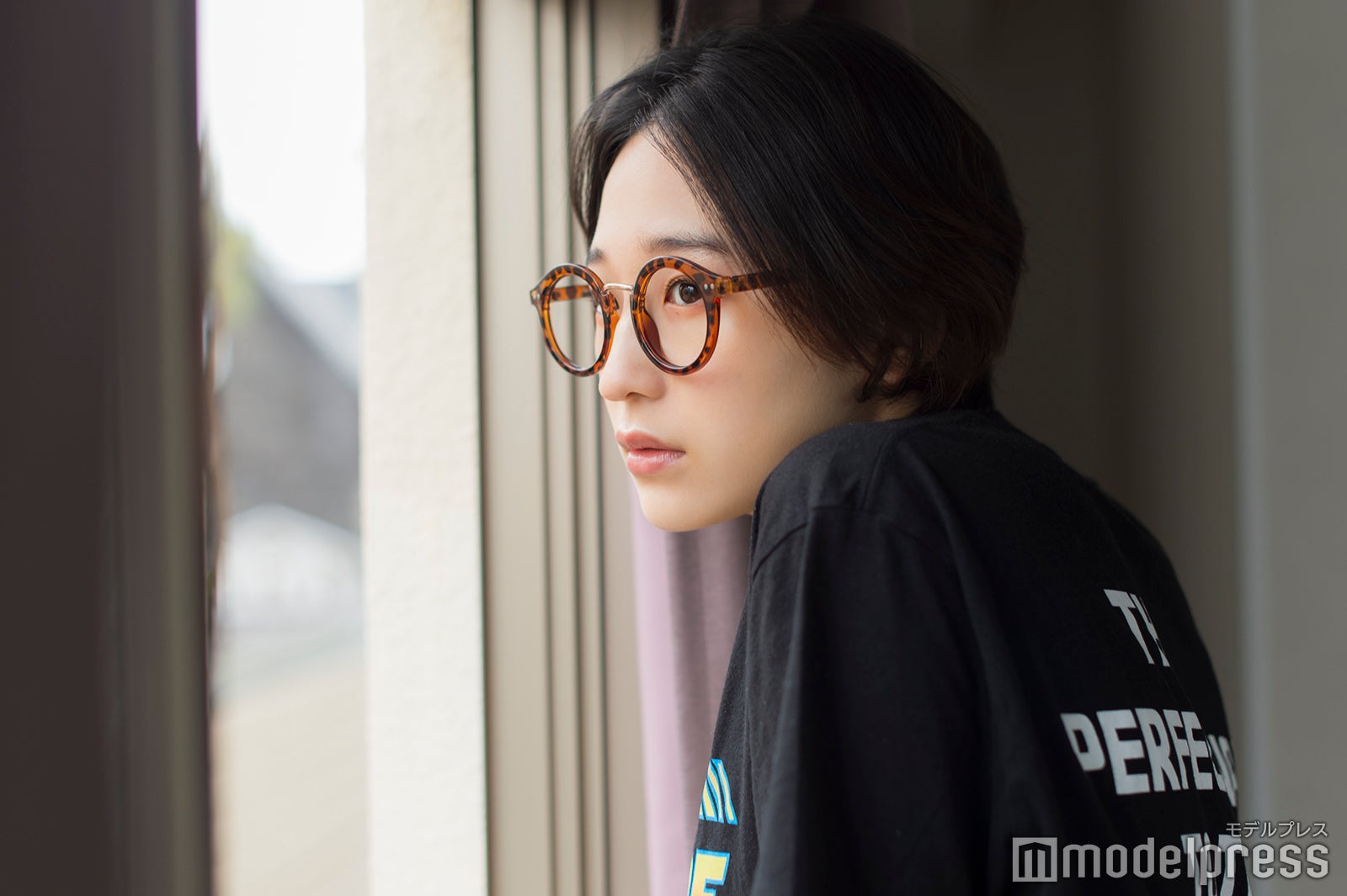 めがね（C）モデルプレス