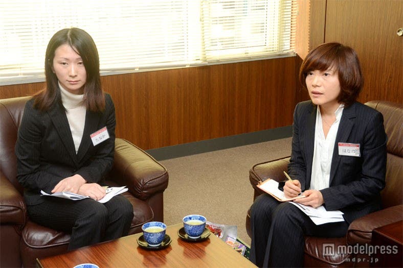 東急ストア女性バイヤーの田中悠子さん、花野明子さん
