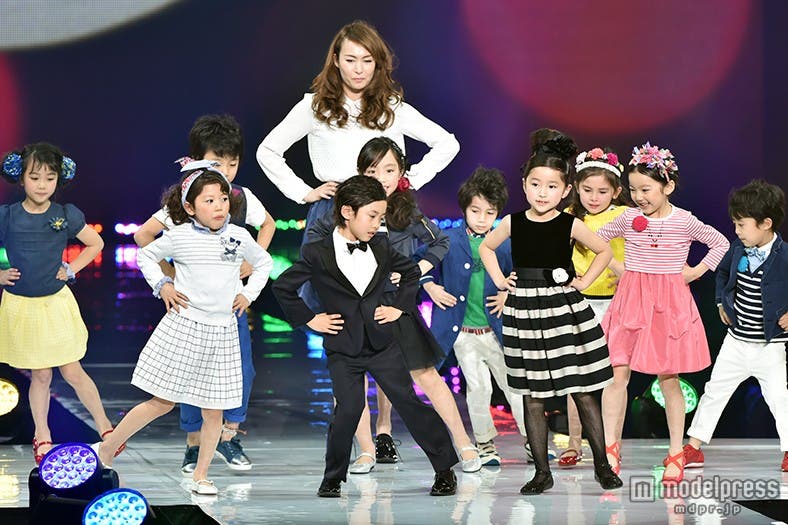 最後は全員でダンスも披露したシャウラと子どもたち