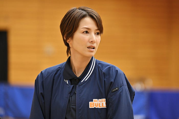 吉瀬美智子「GIFT」(C)TBS