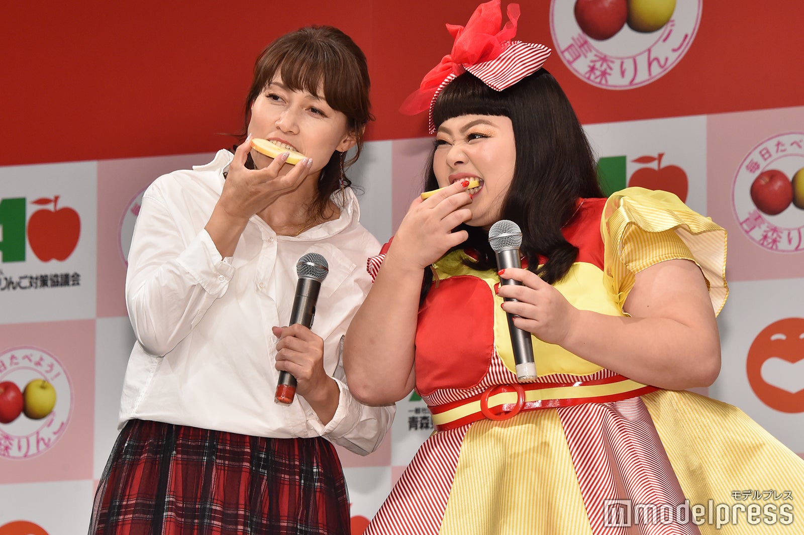 岡崎朋美、渡辺直美（C）モデルプレス