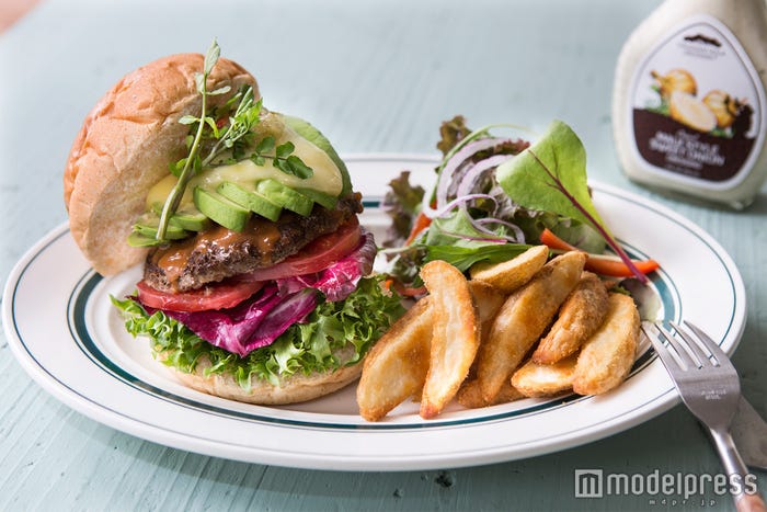 BBQアボカドチーズバーガー¥1,380