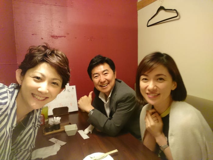 笠井アナと梅津アナと夜ご飯(提供写真)