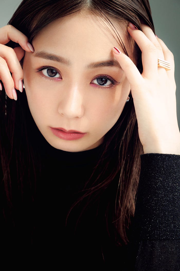 「宇垣美里のコスメ愛」より(画像提供:小学館)