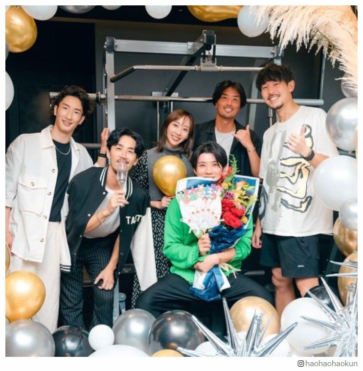 「バチェラー4」黄皓、“バチェロレッテ2”男子メンバーら豪華集結写真公開「夢のコラボ」と反響