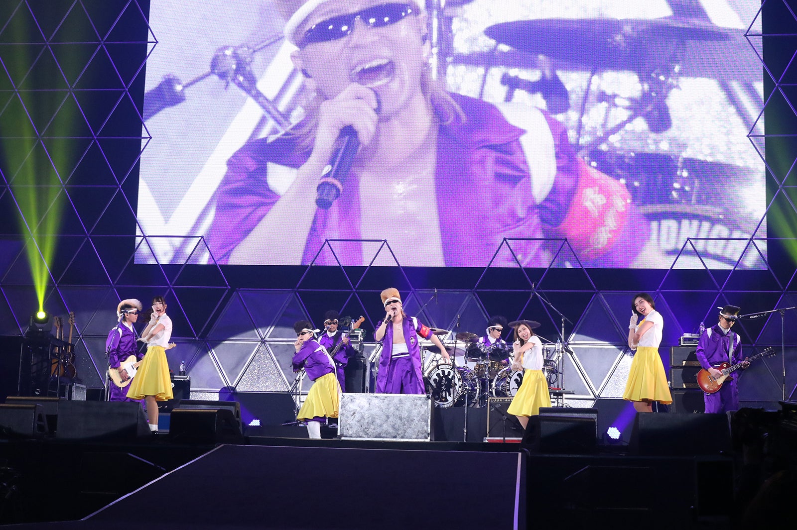 新生”氣志團「恋」「U.S.A.」アレンジの「One Night Carnival