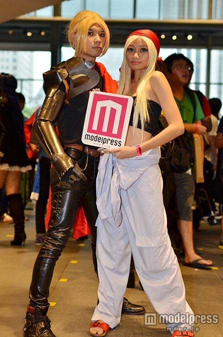 「鋼の錬金術士」エドワード・エルリック＆ウィンリィ・ロックベルのコスプレ