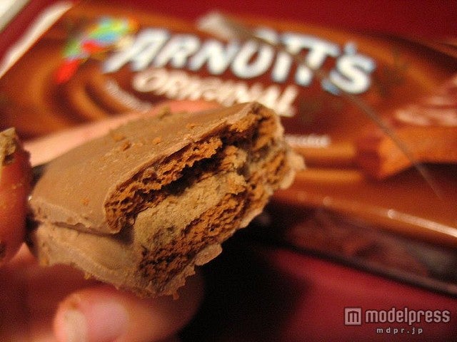 オーストラリアで最も愛されるチョコ菓子「ティムタム」／photo by joyosity