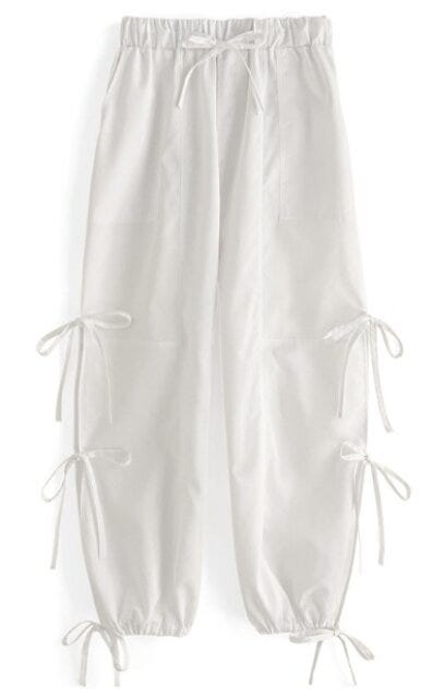 GRL　ダブルジップトップス　肌見せ　モノトーンコーデ　asuka　イラスト　サイドスリットリボンカーゴパンツ