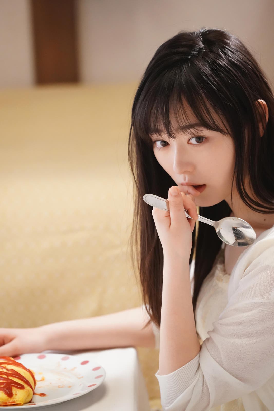 福原遥(C)2019「羊とオオカミの恋と殺人」製作委員会(C)裸村/講談社
