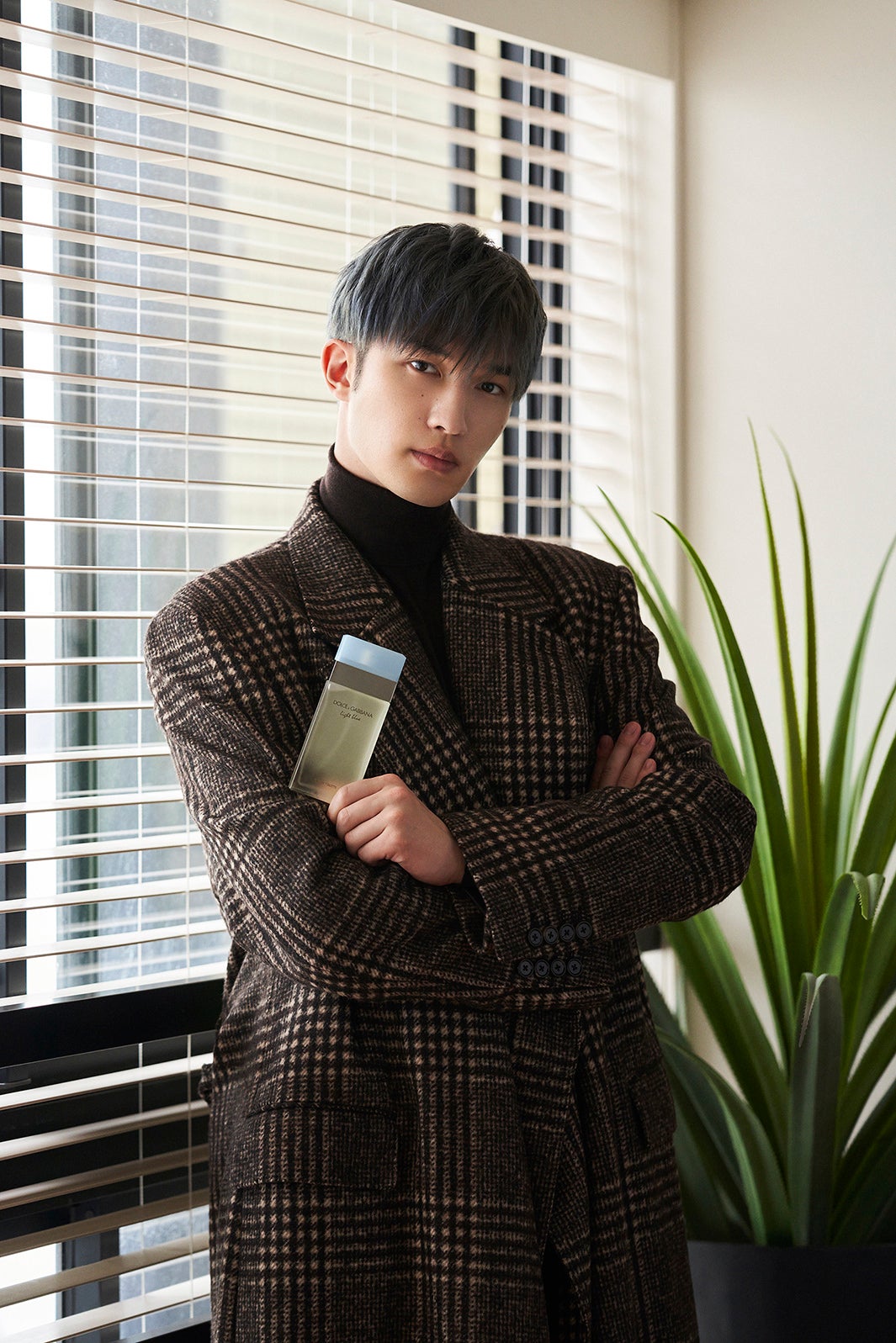 SixTONESジェシー、“運命の女性”のもとへ「ドルチェ＆ガッバーナ ビューティ」動画公開