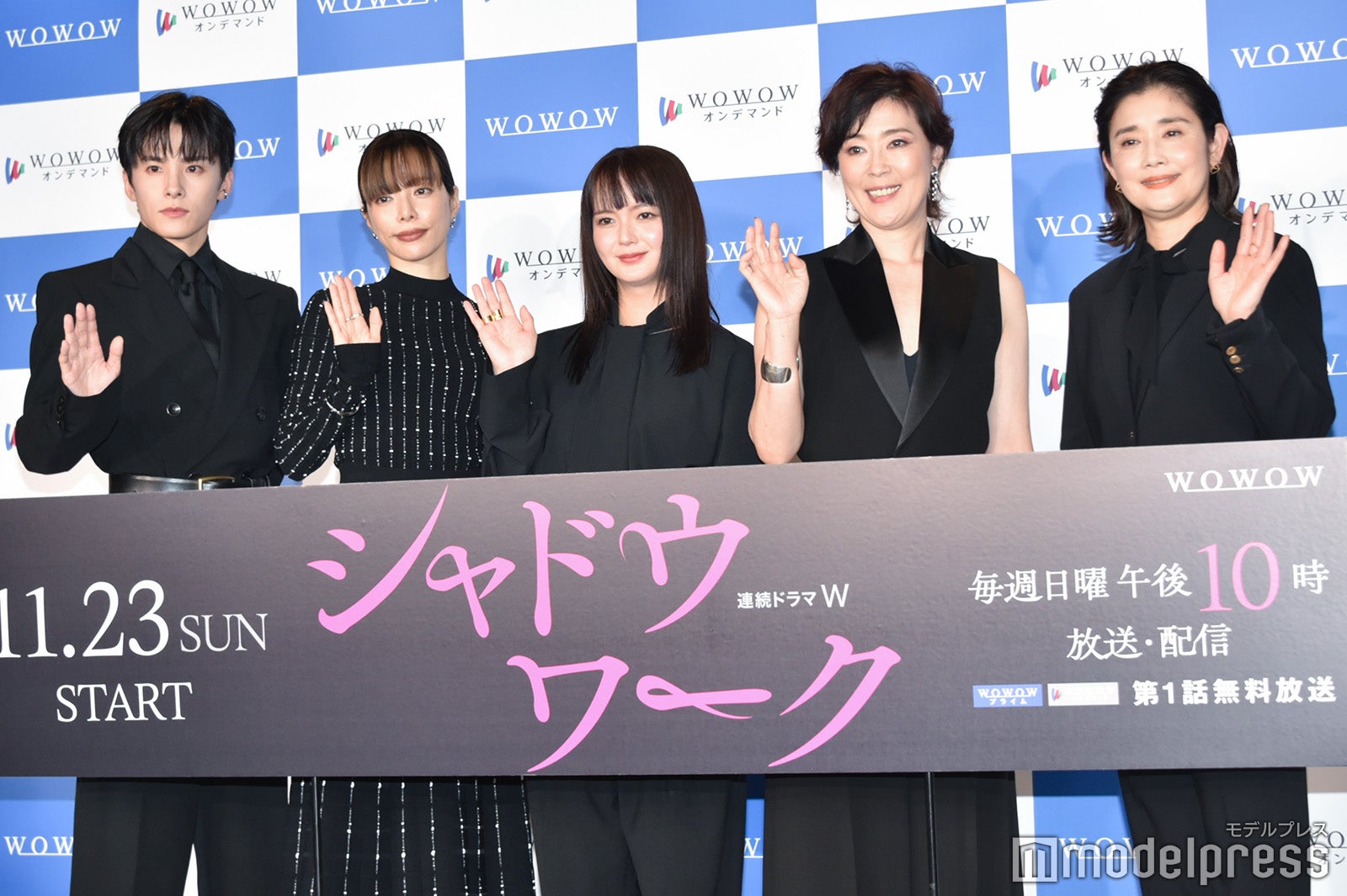 （左から）川西拓実、桜井ユキ、多部未華子、寺島しのぶ、石田ひかり（C）モデルプレス