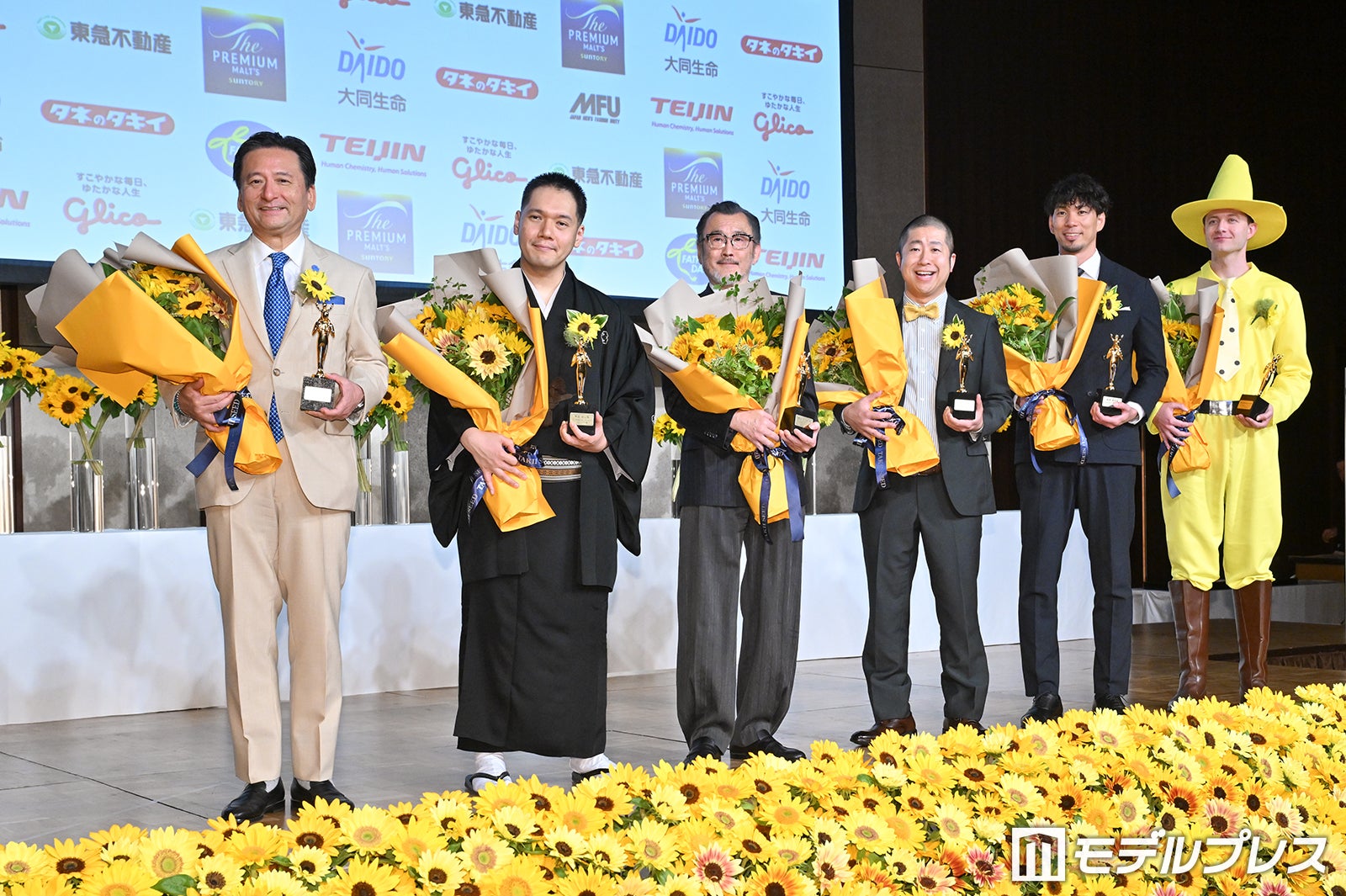 山口祥義氏、神田伯山、吉田鋼太郎、澤部佑、福澤達哉、黄色い帽子のおじさん（C）モデルプレス