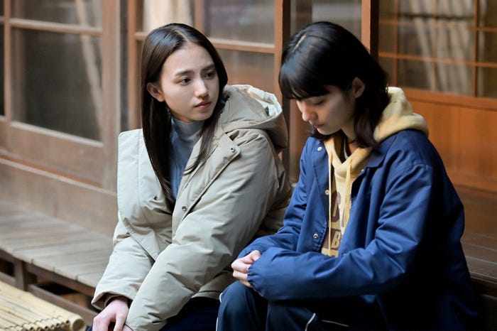 清原果耶、蒔田彩珠 (C)NHK