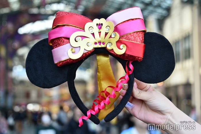 カチューシャ(¥1,800) (C)モデルプレス(C)Disney