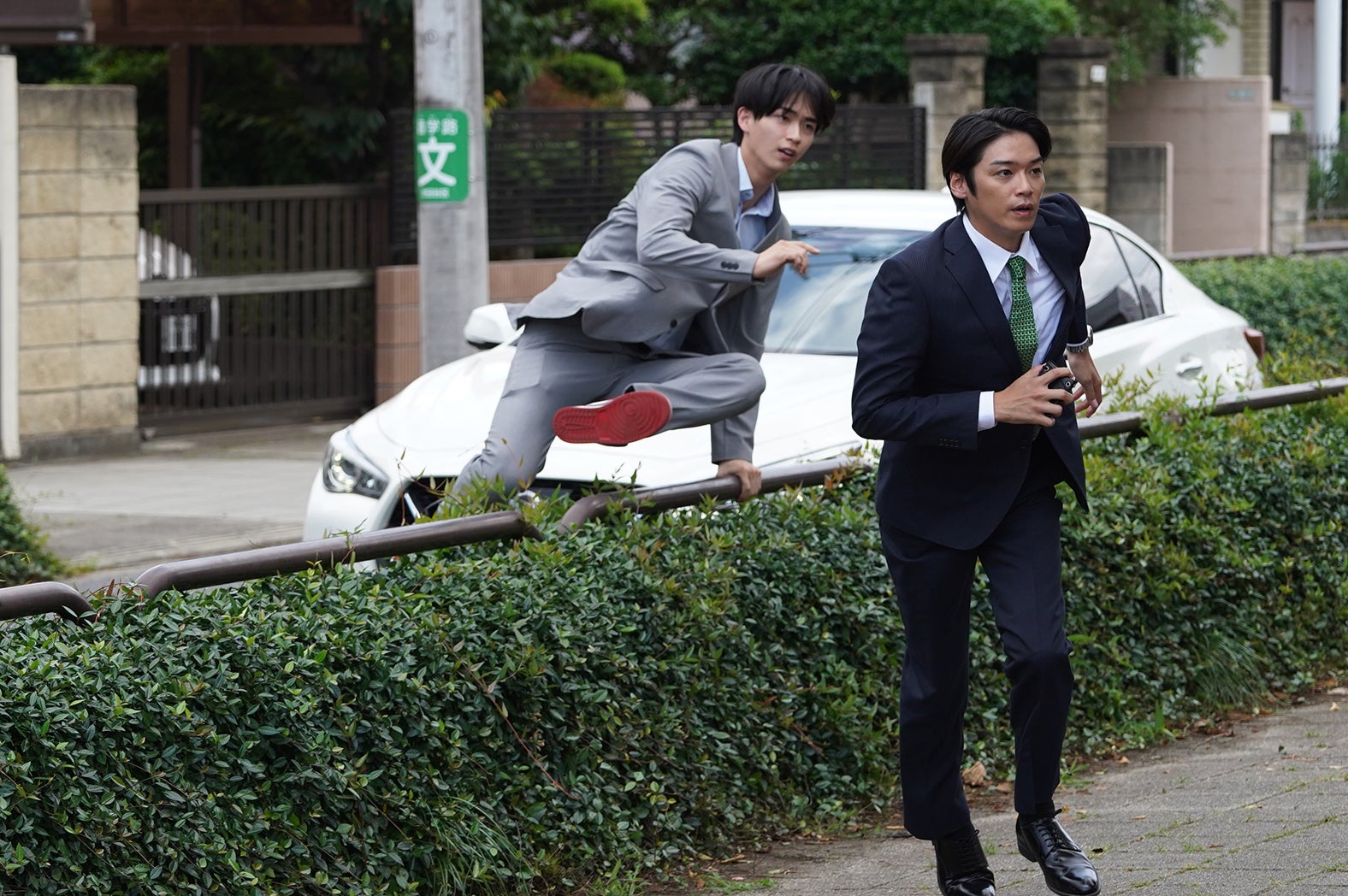 野村康太、高木雄也「大追跡～警視庁SSBC強行犯係～」第3話（C）テレビ朝日・東映