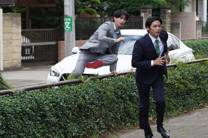 野村康太、高木雄也「大追跡~警視庁SSBC強行犯係~」第3話(C)テレビ朝日・東映