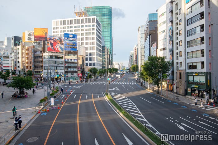 交通規制中の国道246号(C)モデルプレス