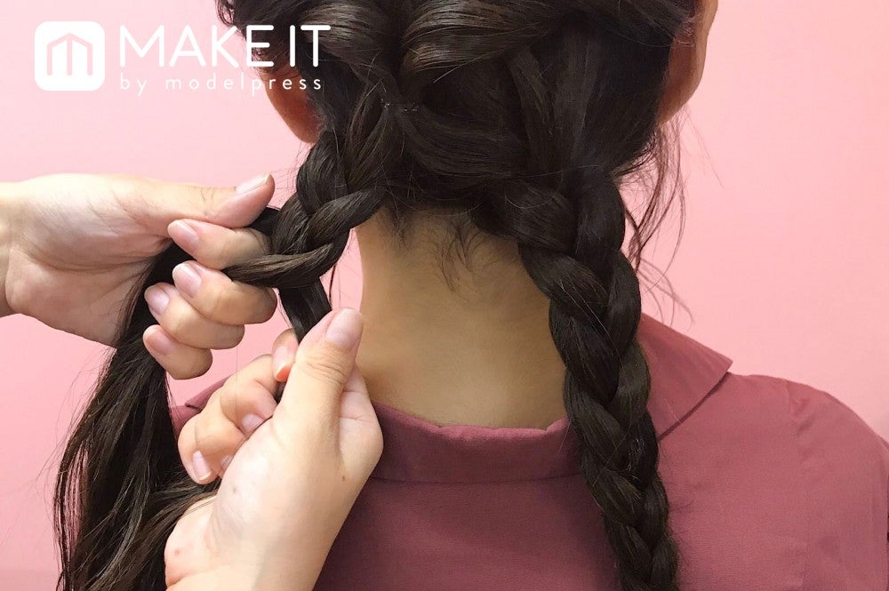 お呼ばれまとめ髪How To (C)メイクイット