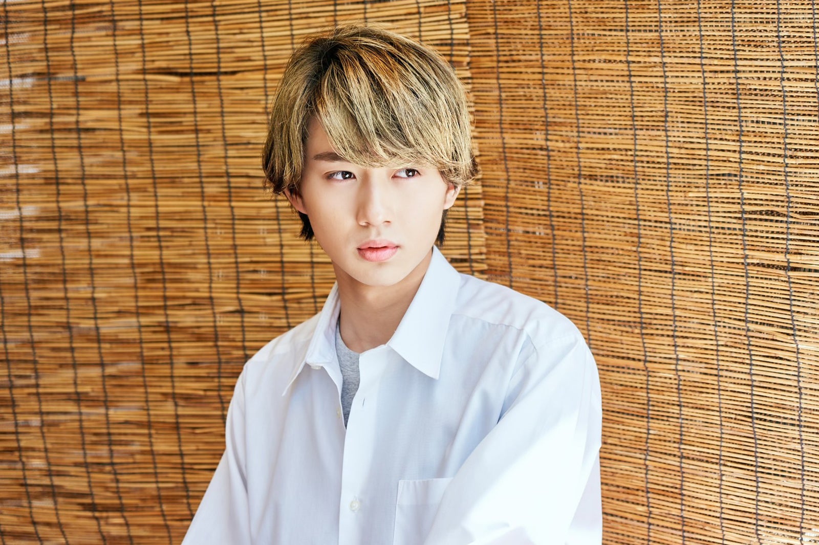 大西利空（C）sora・白泉社（C）「墜落JKと廃人教師」製作委員会・MBS