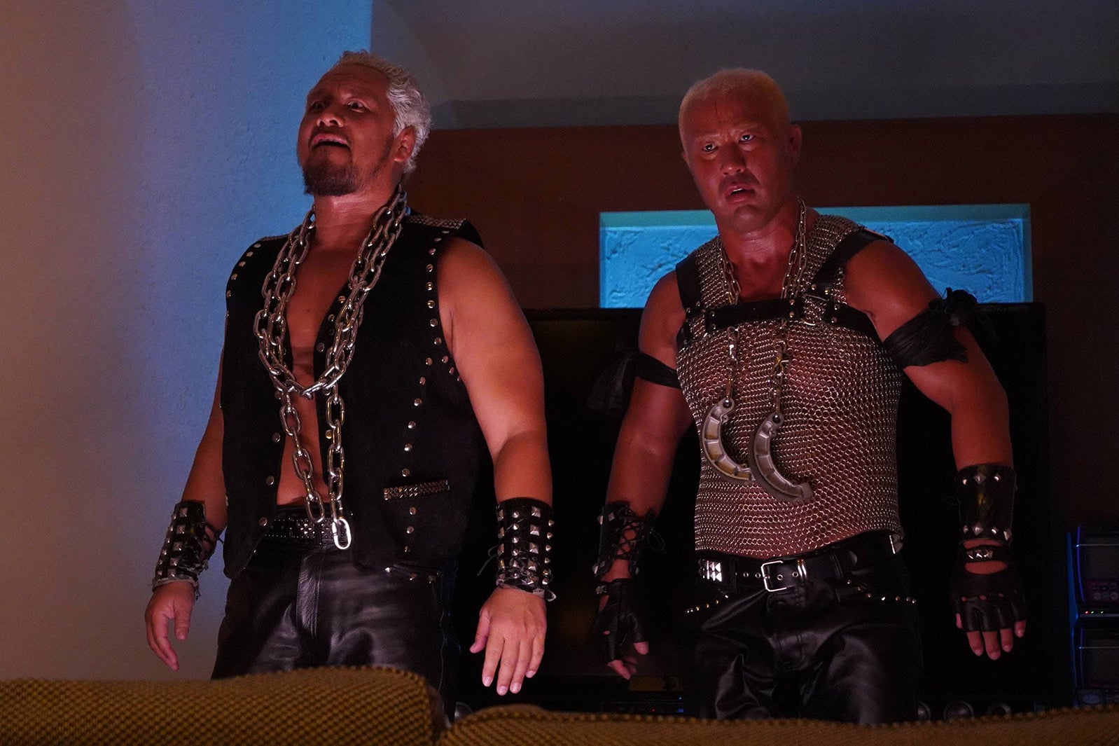 真壁刀義、本間朋晃（C）フジテレビ