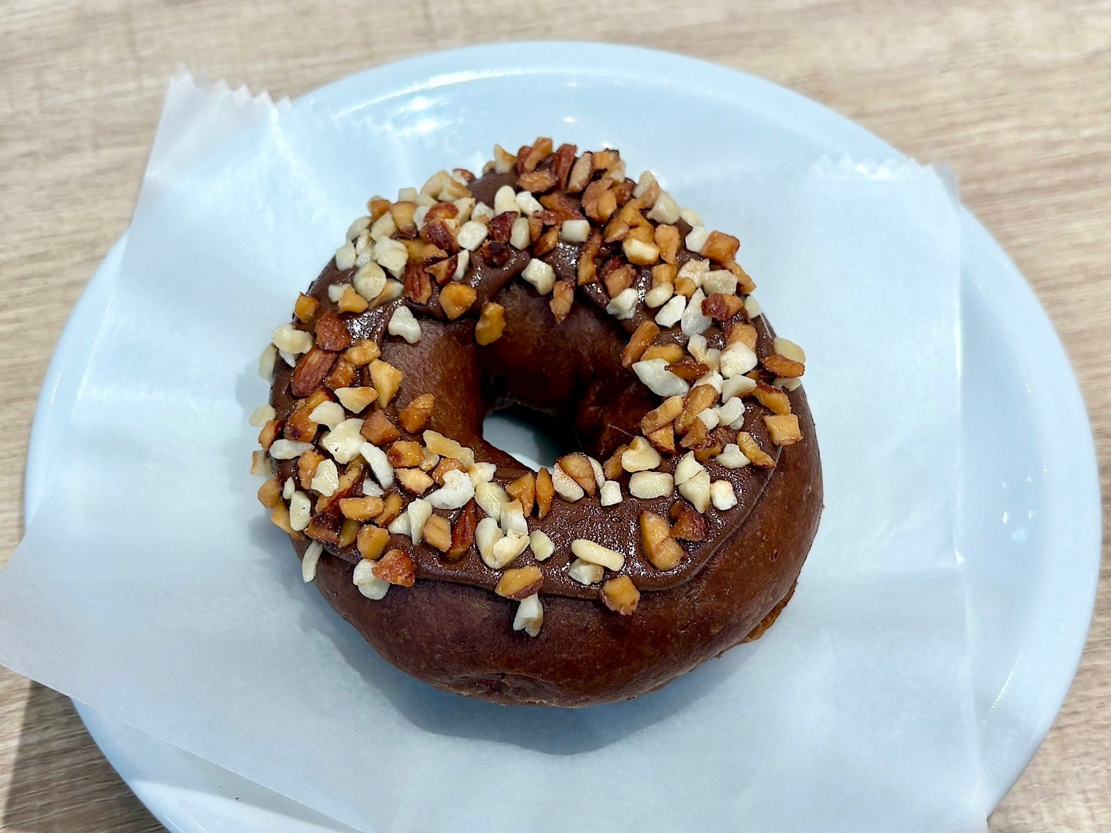 「ジャンドゥーヤ クリーム」テイクアウト334円／イートイン341円 