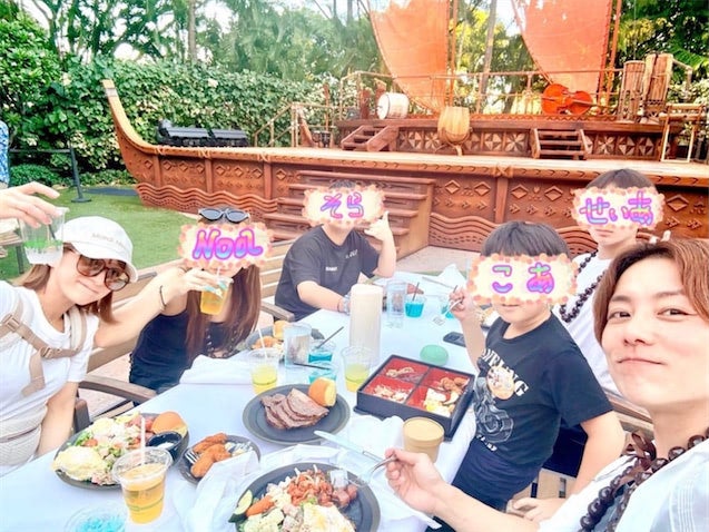杉浦太陽、子ども5人連れて8年ぶりのハワイ旅行「家族みんなでアウラニ」