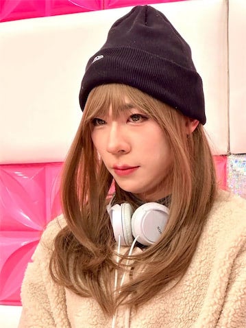 トンツカタン森本「魔法をかけてもらいました」女装姿に反響「ちゃんと可愛い」「足も綺麗」