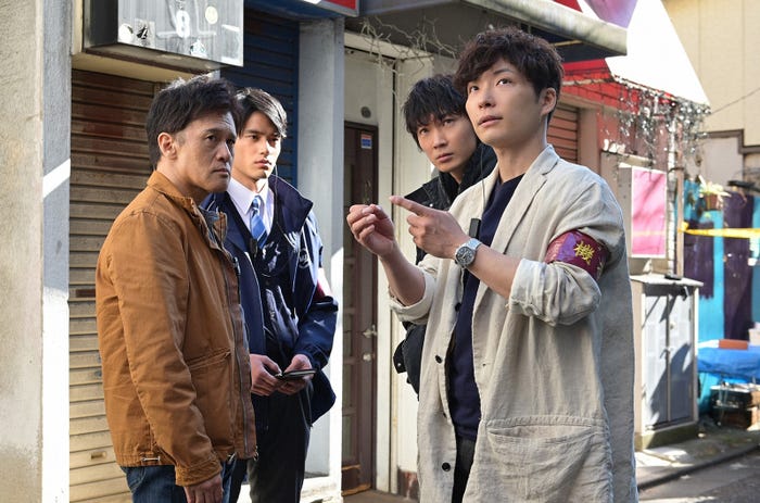 橋本じゅん、岡田健史、綾野剛、星野源/「MIU404」第1話より(C)TBS