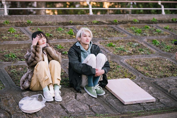 新井舞良、松本怜生「彼とオオカミちゃんには騙されない」(C)AbemaTV, Inc.