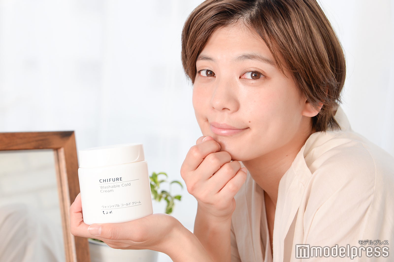  （C）モデルプレス