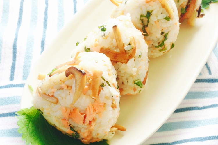 山の芋とエリンギの秋おにぎり