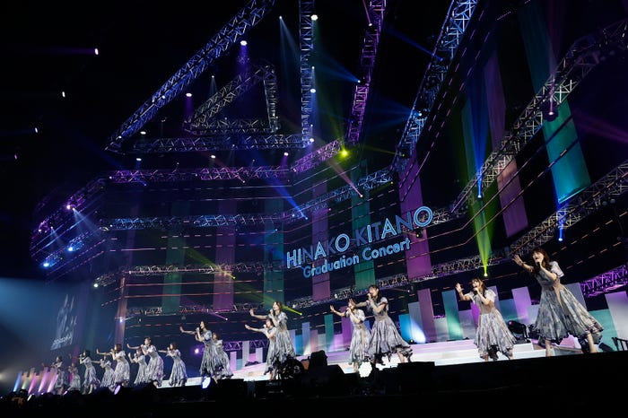 乃木坂46(C)乃木坂46LLC